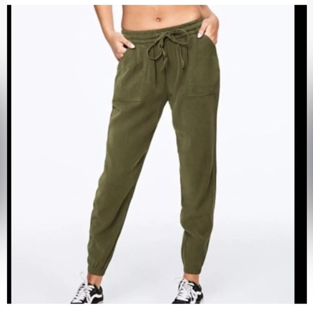 PINK Victoria's Secret Olive Green Easy Jogger Lightweight Pants